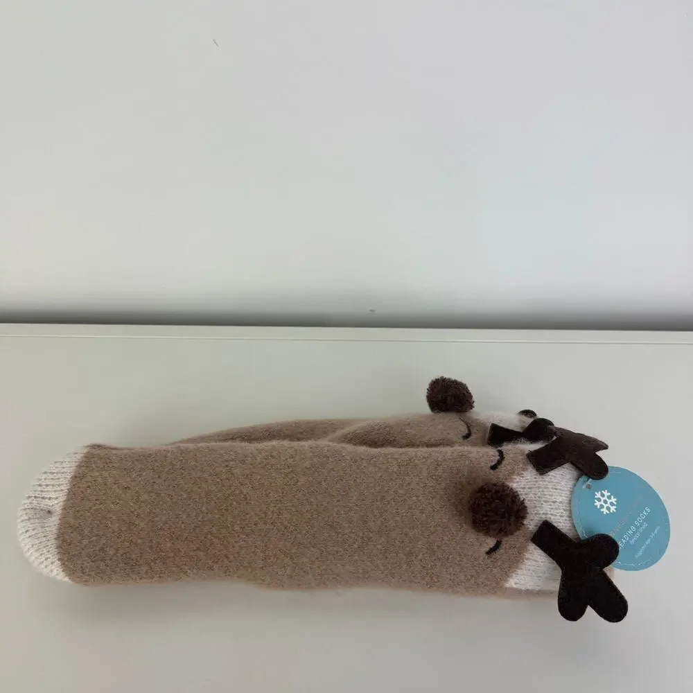 NWT Barnes & Noble Kids Reindeer Christmas Holiday Seasonal Brown Grip Socks